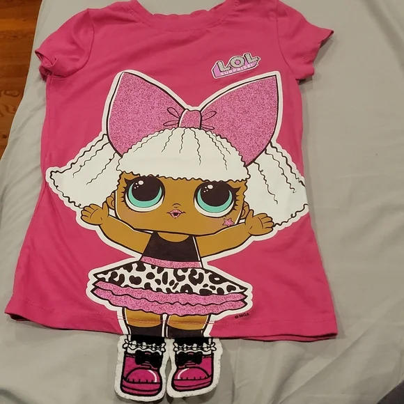 Girls LOL suprise tee shirt - Picture 1 of 6